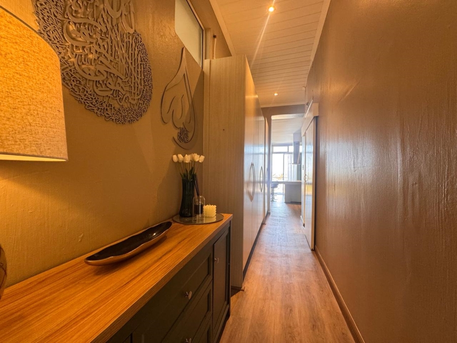 To Let 1 Bedroom Property for Rent in Strand North Western Cape